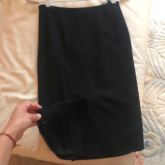 Dark blue authentic Cerutti 1881 jacket and skirt - Picture 3 of 10